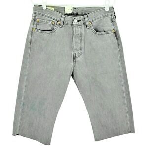 Levi's 501 Men's Street Style Gray Denim Bermuda Shorts Sz 32 Raw Hem Cotton NWT